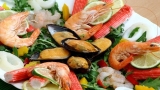 Consumul de pește și fructe de mare cu mercur poate crește riscul îmbolnăvirii de scleroză 