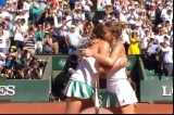 Simona Halep pierde finala de la Roland Garros în fața letonei Jelena Ostapenko 