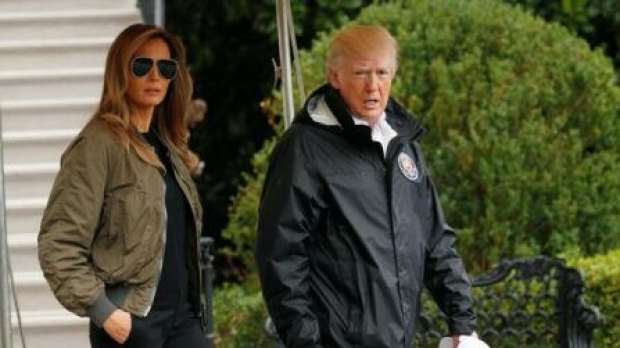 Melania Trump recidivează și alege din nou tocurile
