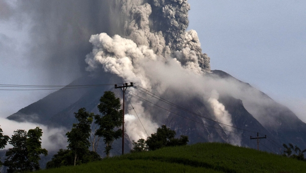 40.000 de persoane evacuate din cauza riscului ''unei erupții mai mari'' a vulcanului Agung