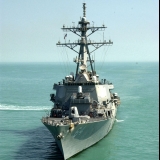 Distrugătorul USS Carney