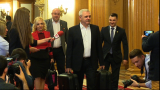 Liviu Dragnea a venit la Palatul Parlamentului cu 2 valize