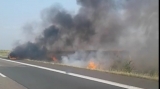 Trafic blocat pe Autostrada Soarelui din cauza unui incendiu de vegetație