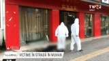 Bărbat mort lăsat în stradă la Wuhan 