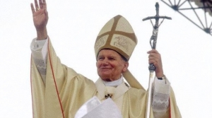 mate Tact Qualification Papa Ioan Paul al II-lea, 100 de ani de la naștere. A fost primul Papă care  s-a deplasat într-o ţară majoritar ortodoxă, în România, în perioada 7-9  mai 1999