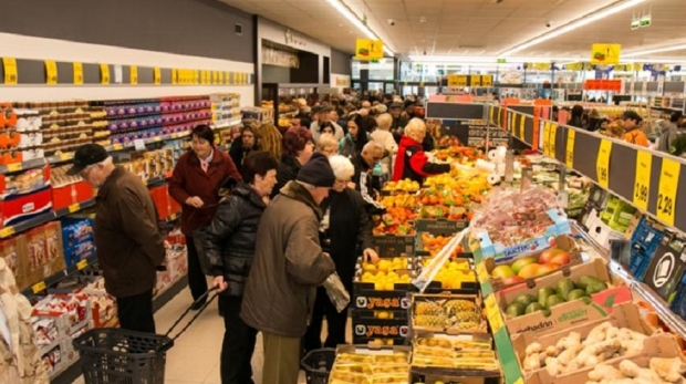 România, pe primul loc în Europa după ponderea mare a angajaţilor din sectorul de aprovizionare cu alimente 