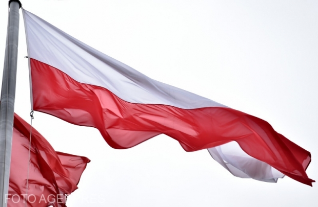 Drapel Polonia