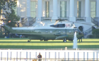 Donald Trump, transportat cu elicopterul la Centrul medical Walter Reed