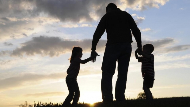 EFECTELE PANDEMIEI: Schimbări semnificative în privinţa rolurilor în familie
