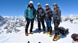 Nima Jangmu Sherpa, Tshering Namgya Sherpa şi Dawa Futi Sherpa
