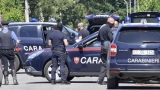 Doi copii şi un vârstnic împuşcaţi mortal în stradă lângă Roma