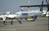 Aeronavă TAROM pe aeroport