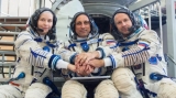 Actrita Yulia Peresild, cosmonautul Anton Shkaplerov si regizorul Klim Shipenko 