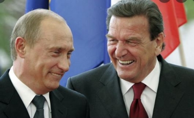 Vladimir Putin și Gerhard Schröder