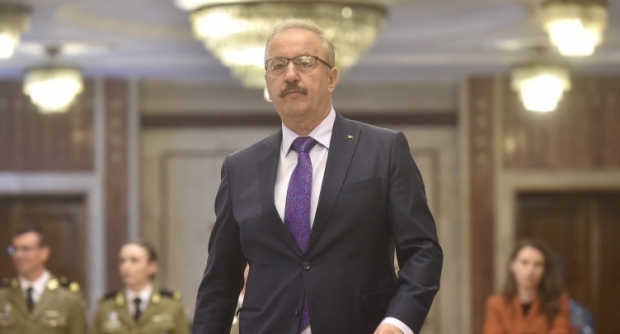Ministrul Apărării Naționale, Vasile Dîncu