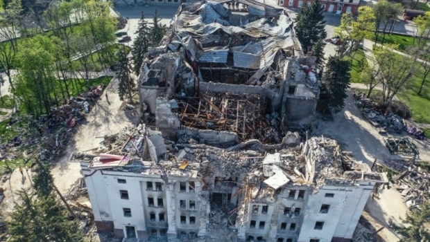 Mariupol, Teatrul Dramatic bombardat de ruși