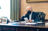 Președintele Joe Biden, imagine postată de Casa Albă, după ce a fost confirmat cu COVID 
