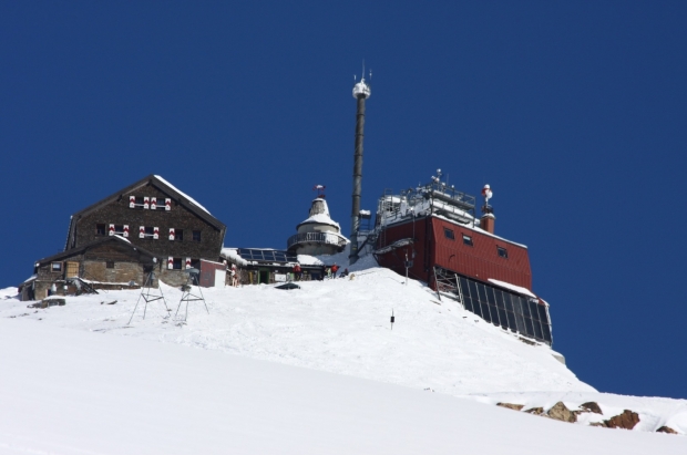 Observatorul Sonnblick din Alpii centrali austrieci