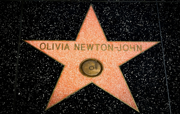 Hollywood-ul deplânge moartea Oliviei Newton-John