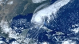 Uraganul Ian se îndreaptă spre sudul SUA după ce a devastat Florida