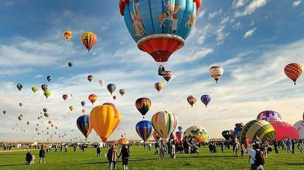 Festivalul al baloanelor cu aer cald