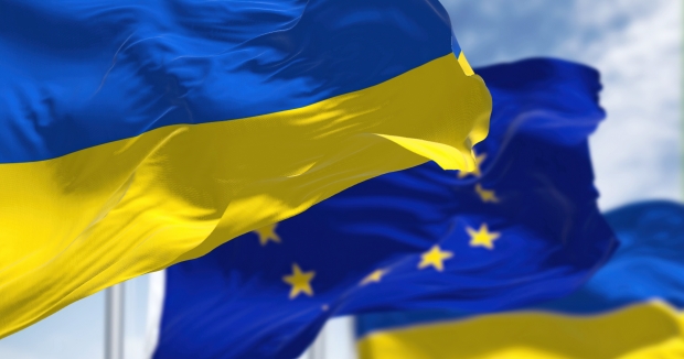Uniunea Europeană acordă ajutor militar și financiar Ucrainei
