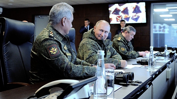 Vladimir Putin, generali ruși / Kremlin
