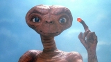 Marioneta utilizată în filmul „E.T. Extraterestrul”, scoasă la licitaţie