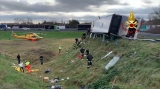 Accident autocar cu români / captura video vigilfuoco.tv