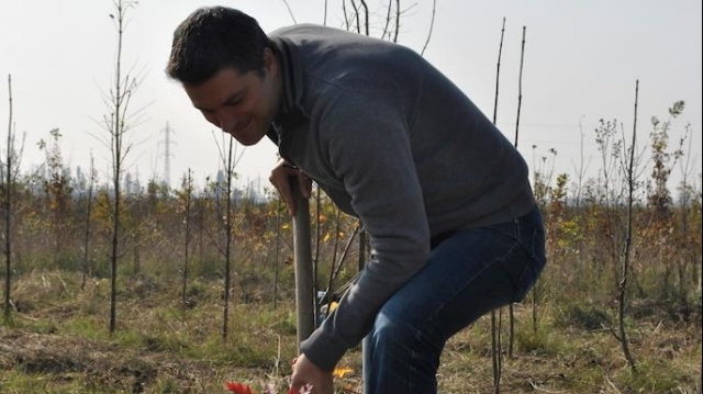 Andrei Bărbulescu a plantat copaci în jurul Ploieştiului