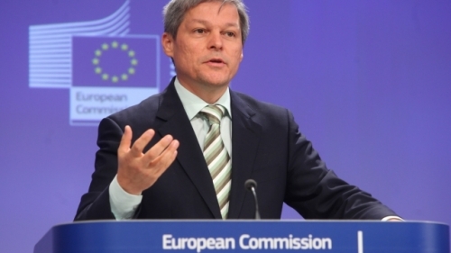 Dacian Cioloş, invitat la 