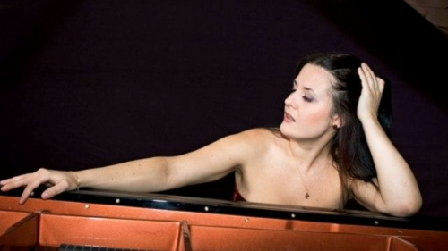 Raluca Ştirbăţ promovează muzica lui Enescu în lume 