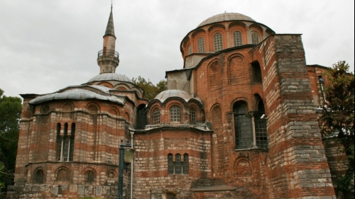 Din Teba la Constantinopol, cu Teleenciclopedia