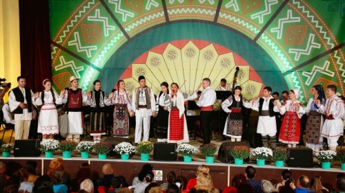 Festivalul Naţional de Folclor „Ion Albeşteanu” - Gala laureaţilor 