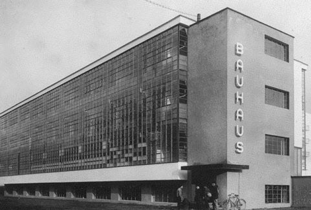 (w640) Bauhaus2