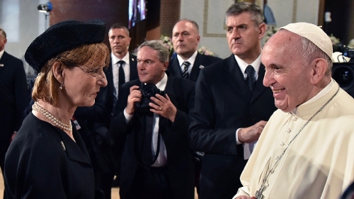 Ora Regelui: întâlnirea Familiei Regale a României cu Sanctitatea Sa Papa Francisc 