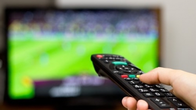 Fotbal la televizor