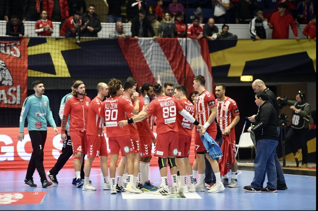 Handbal masculin: Dinamo, la a 17-a victorie consecutivă în campionat