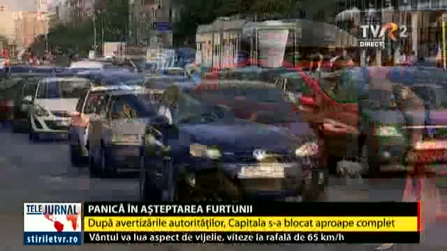 Panică în București, în așteptarea furtunii 