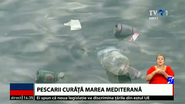 Pescarii curăță Marea Mediterană 