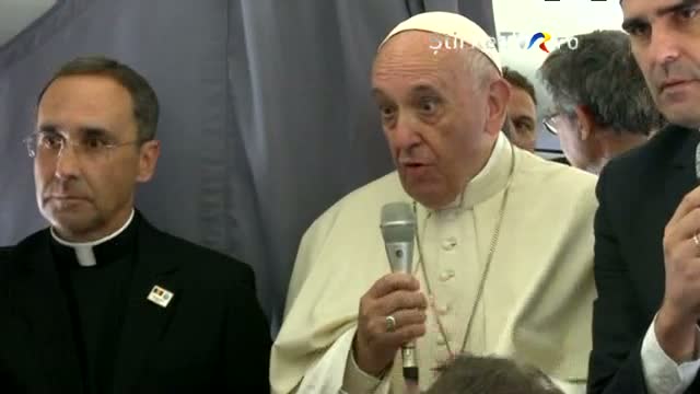 Răspunsul Papei Francisc la întrebarea adresată în avion de jurnalisul TVR 