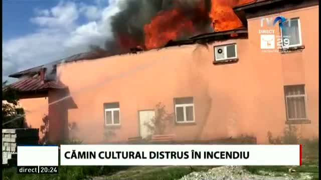 Cămin cultural distrus în incendiu
