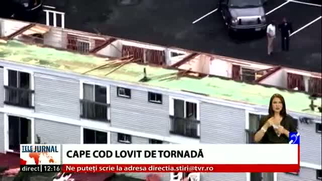 Cape Cod lovit de tornadă