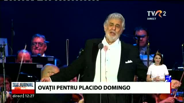 Aplauze pentru Placido Domingo