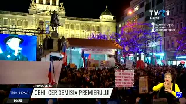 Cehii cer demisia premierului