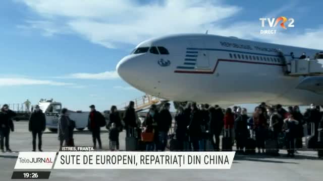 Sute de europeni, repatriați din China