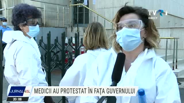 Medicii au protestat în fața Guvernului