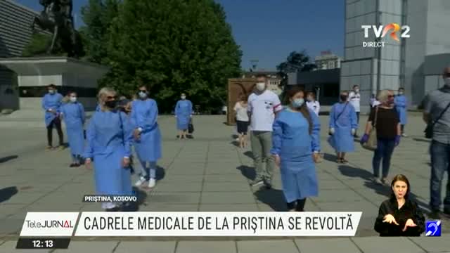 Protest al cadrelor medicale la Pristina
