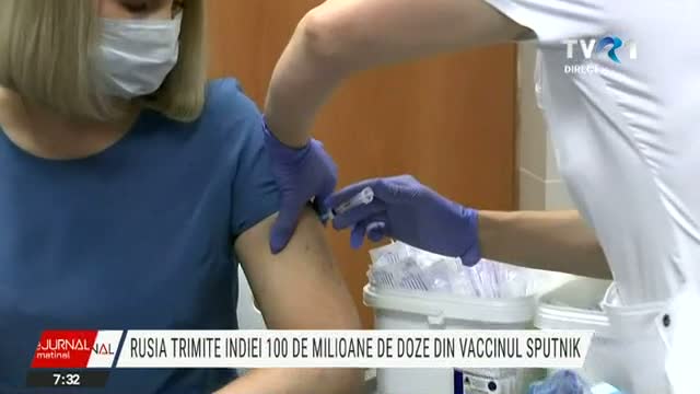 Rusia trimite 100 de milioane de doze de vaccin în India 