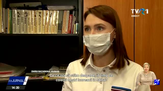 Rusia. Studentii la medicina, in linia intai anticovid